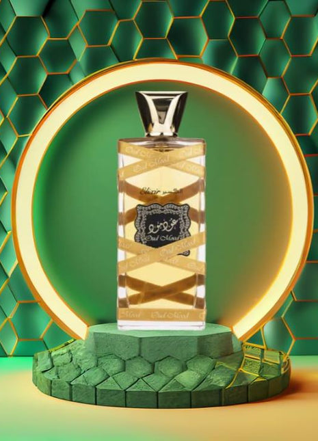 Apa de Parfum Oud Mood Elixir, Lattafa, Femei - 100ml